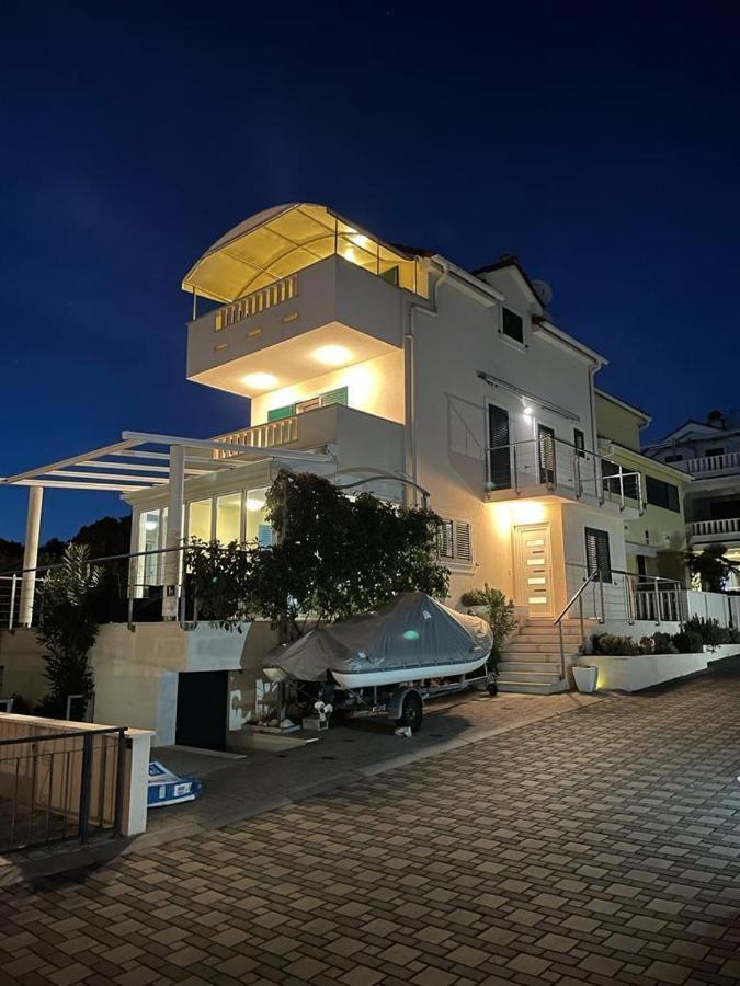 Apartments Villa Lili Lovetovo Vodice Kültér fotó