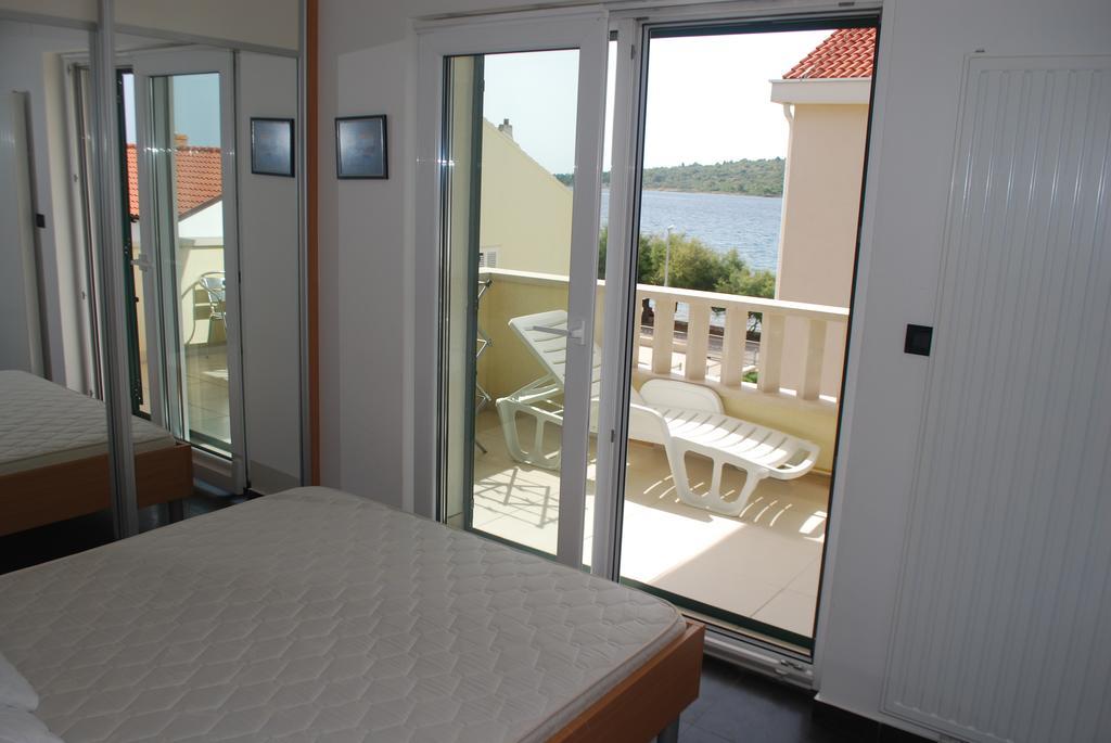 Apartments Villa Lili Lovetovo Vodice Kültér fotó